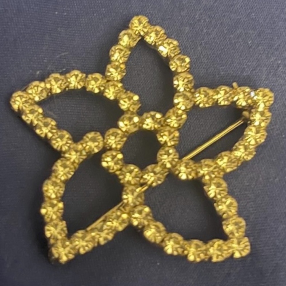 Vintage Rhinestones Brooch